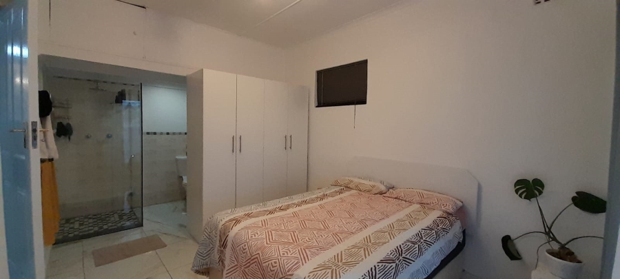 4 Bedroom Property for Sale in Gordon Strand Estate Western Cape